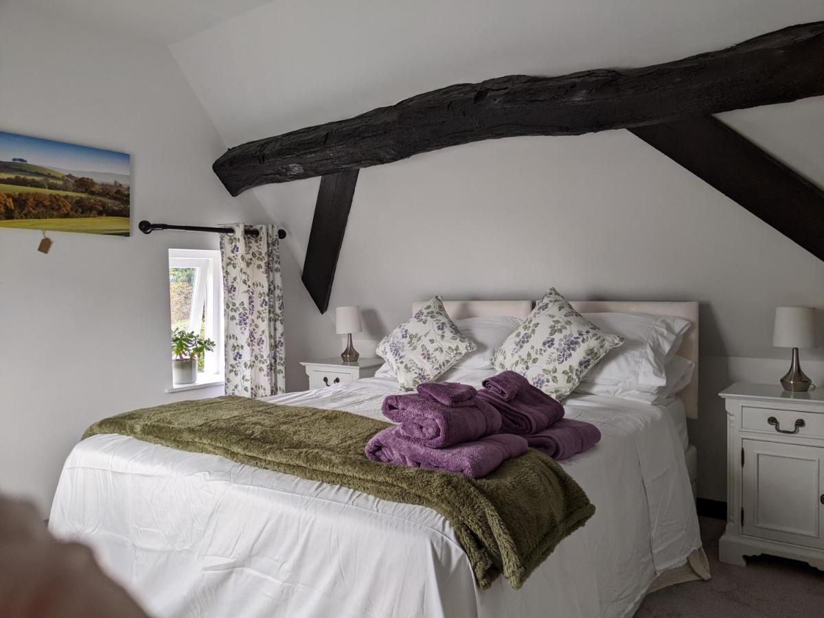 Characterful 2 Bed Cottage, Quiet Village Setting Ashleworth Exterior photo