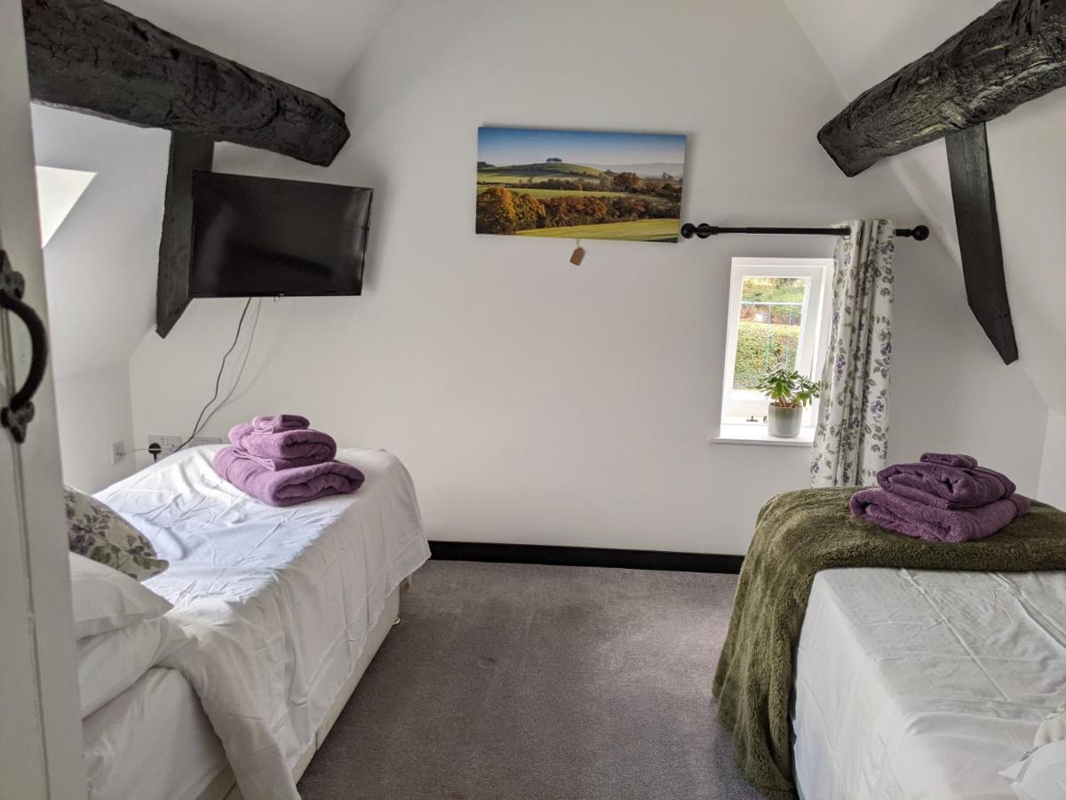 Characterful 2 Bed Cottage, Quiet Village Setting Ashleworth Exterior photo